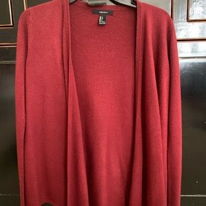 Maroon cardigan with long sleeves